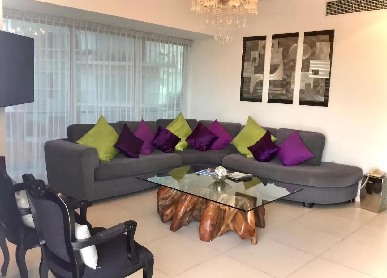 Departamentos Oceanfront Icon Vallarta Пуэрто-Вальярта Апартаменты