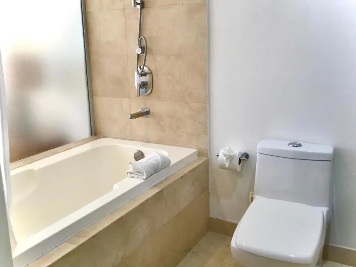 Departamentos Oceanfront Icon Vallarta Пуэрто-Вальярта Апартаменты