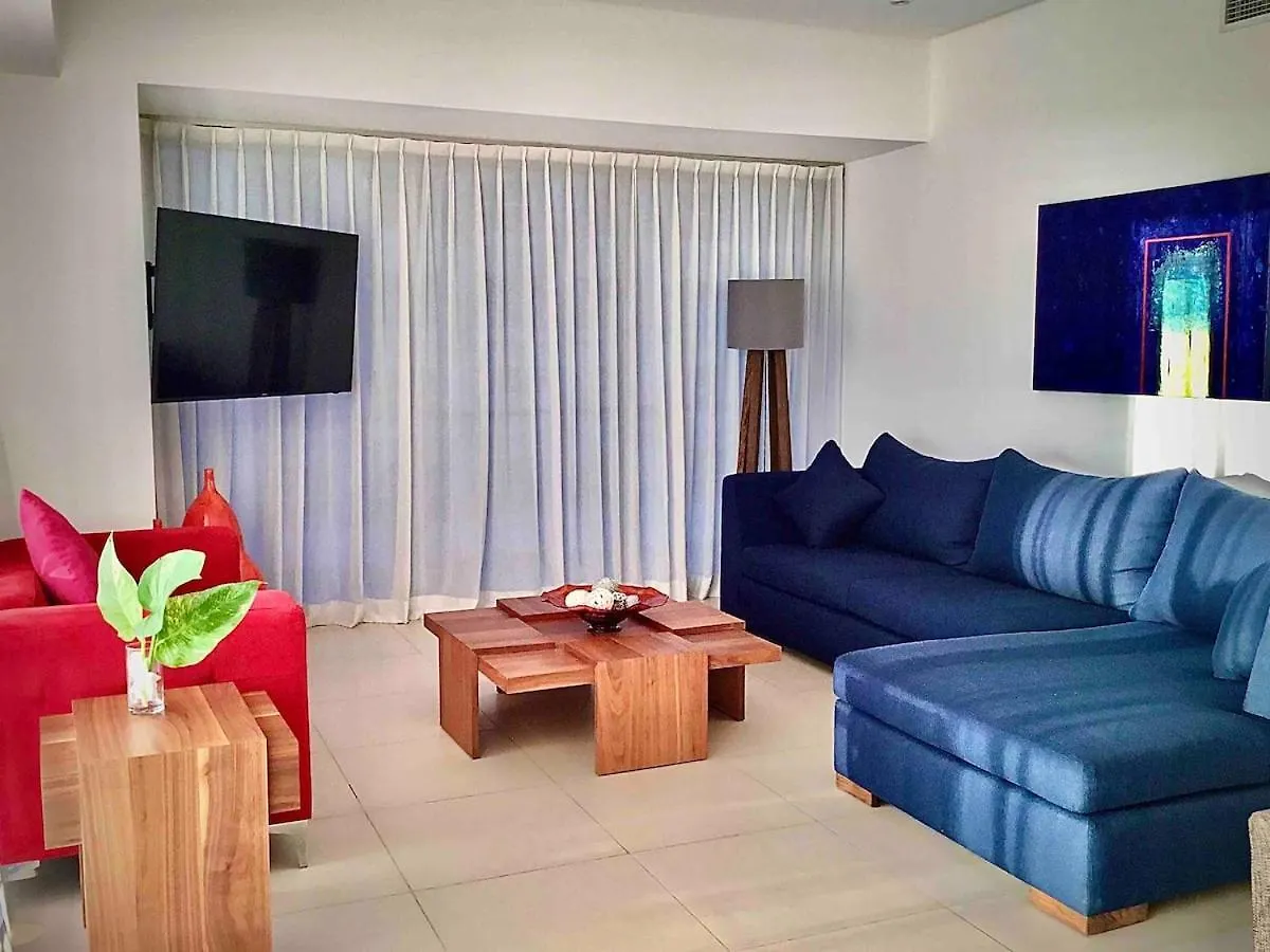 Departamentos Oceanfront Icon Vallarta Пуэрто-Вальярта Мексика