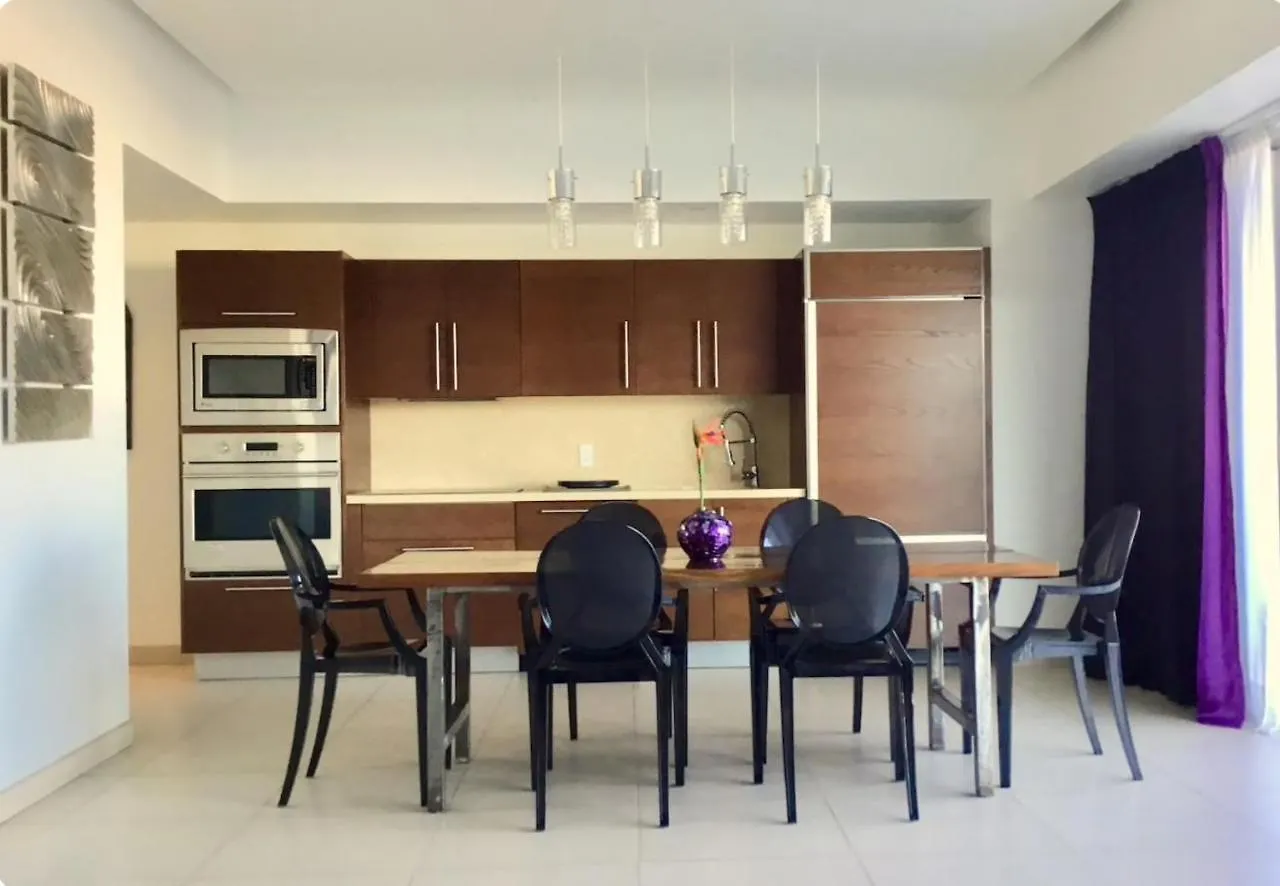Departamentos Oceanfront Icon Vallarta Пуэрто-Вальярта