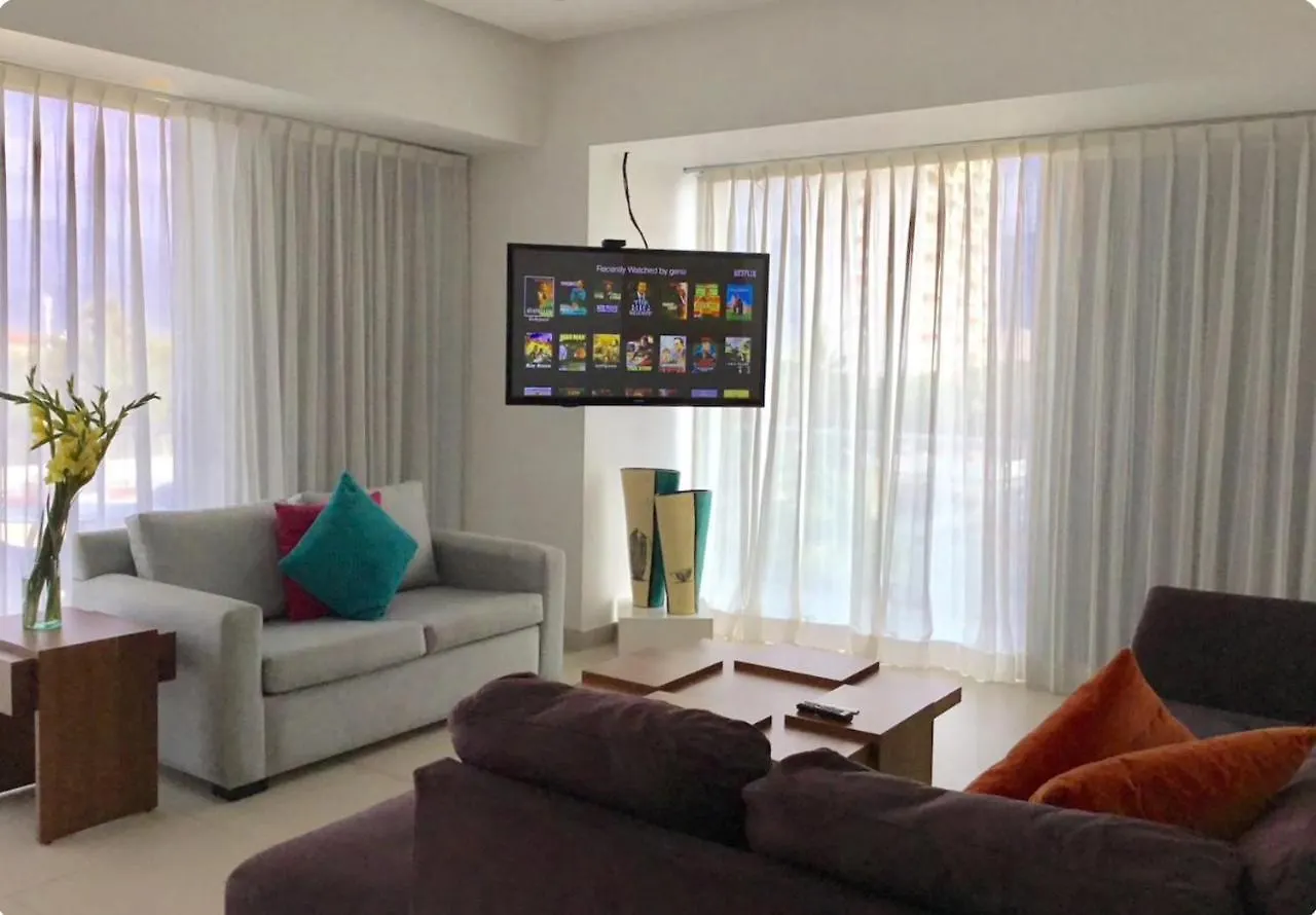 Departamentos Oceanfront Icon Vallarta Пуэрто-Вальярта Апартаменты